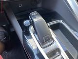 Peugeot 3008 (2019) 1.2PT, Allure, AT, panor - náhled 15
