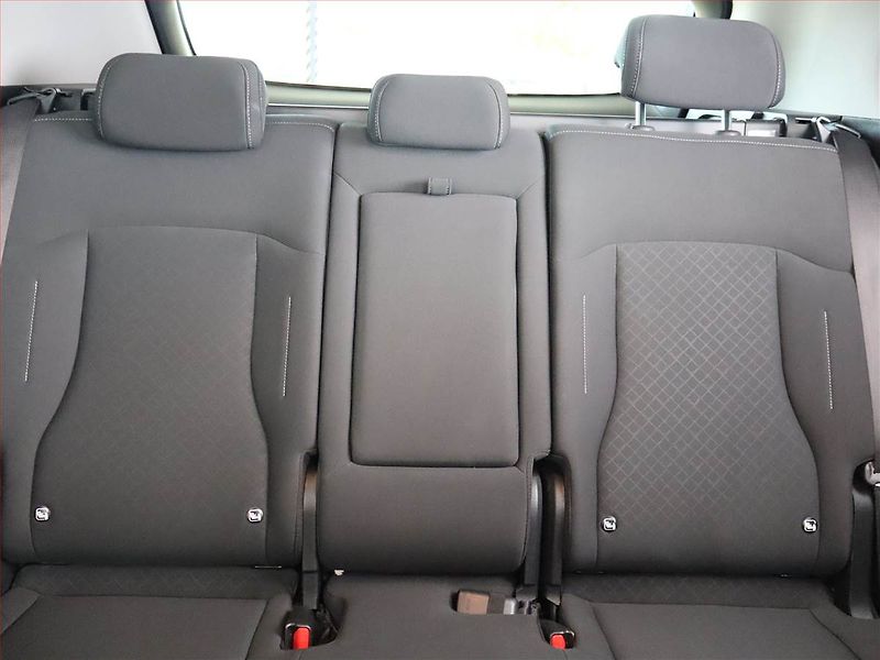 Kia Sportage (2022) 1.6 T-GDI - fotka 10 z 21