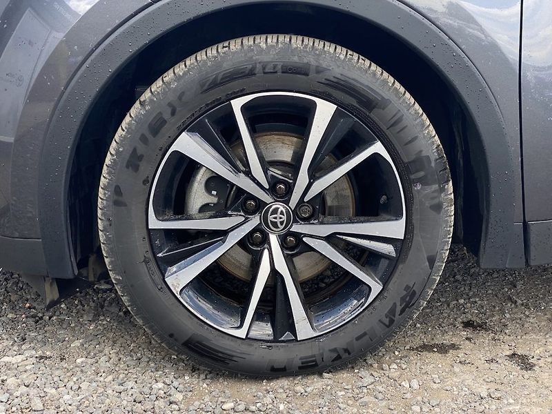 Toyota C-HR 2.0HEV, ČR-1m, Style, 4x4, DPH - fotka 9 z 14