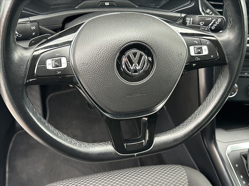 Volkswagen T-Roc 1,5 TSI 150PS  Trendline DSG - fotka 29 z 49