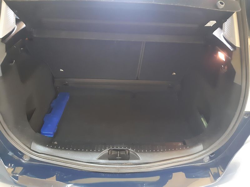 Ford B-MAX 1.5 TDCI KLIMA - fotka 9 z 18