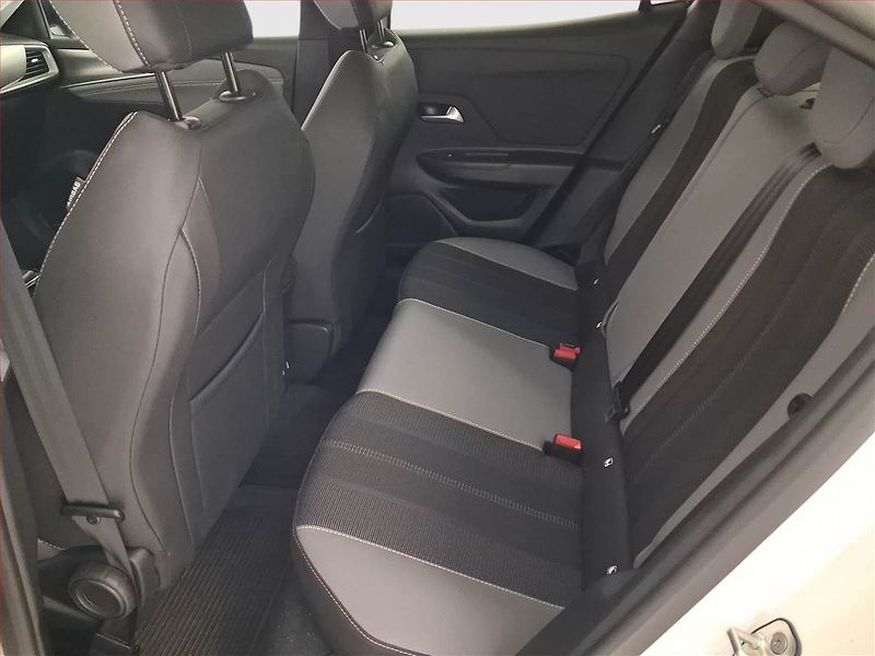 Opel Mokka (2025) 1.2 Turbo, Serv.kniha, Kůže - fotka 10 z 19