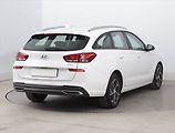 Hyundai i30 (2023) Family Comfort 1.0 T-GDI, ČR - náhled 4