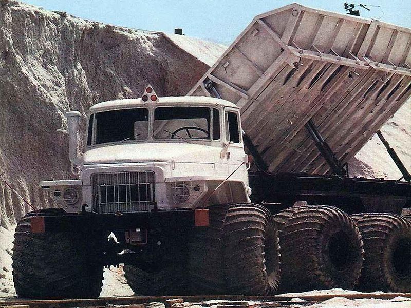 ZiL 4904 PEU-3.