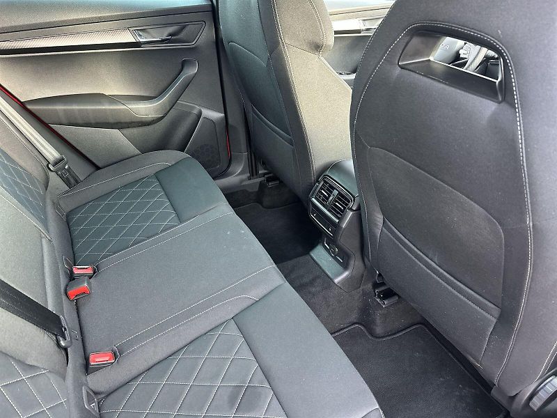 Škoda Karoq (2025) 2.0 TDI 4x4 DSG Sportline - fotka 10 z 33