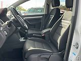Volkswagen Touran (2014) 2.0 TDi, CUP, bixen, panor - náhled 10