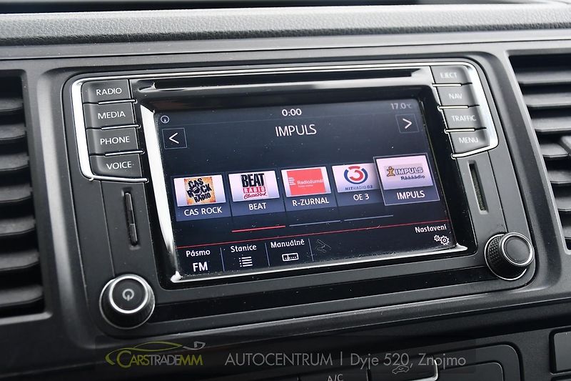 Volkswagen T6 2.0TDi 103kW L2H2 - fotka 28 z 53