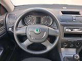 Škoda Octavia (2009) 1.6MPi, 2.maj,ČR, El.výbava - náhled 11
