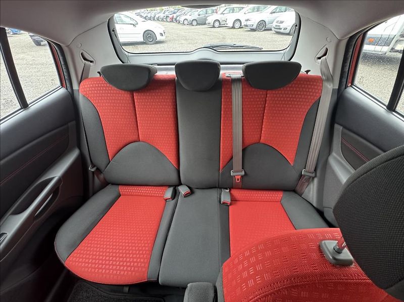 Kia Rio 1,4 i,klima - fotka 19 z 19