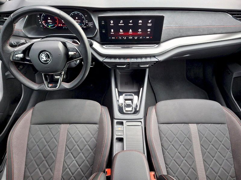Škoda Octavia (2021) RS DSG 2,0TDi 147kW - fotka 5 z 34