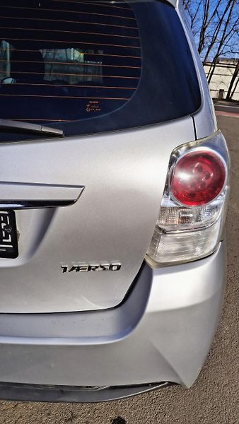 Toyota Verso 1.6 97 kw  Rezervace - fotka 11 z 27