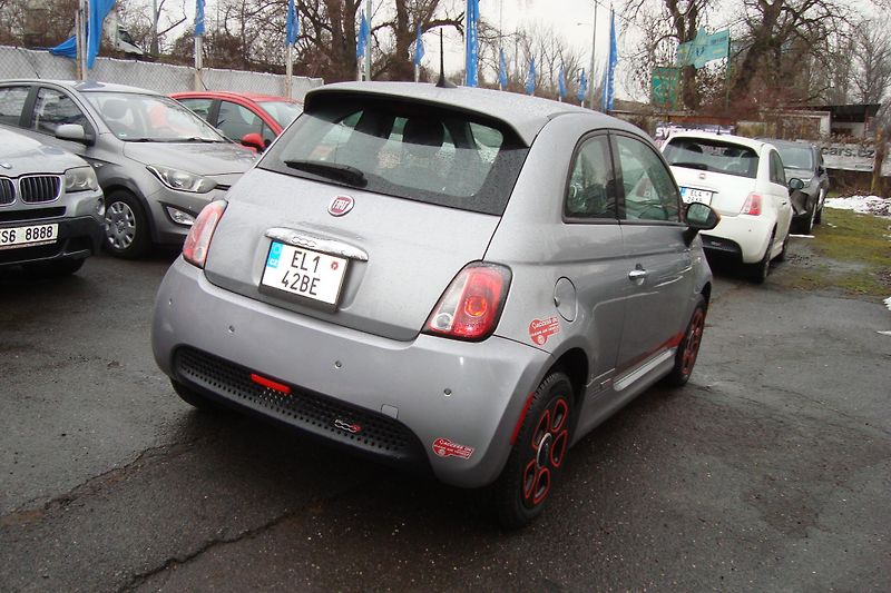 Fiat 500e (2017) - fotka 6 z 59