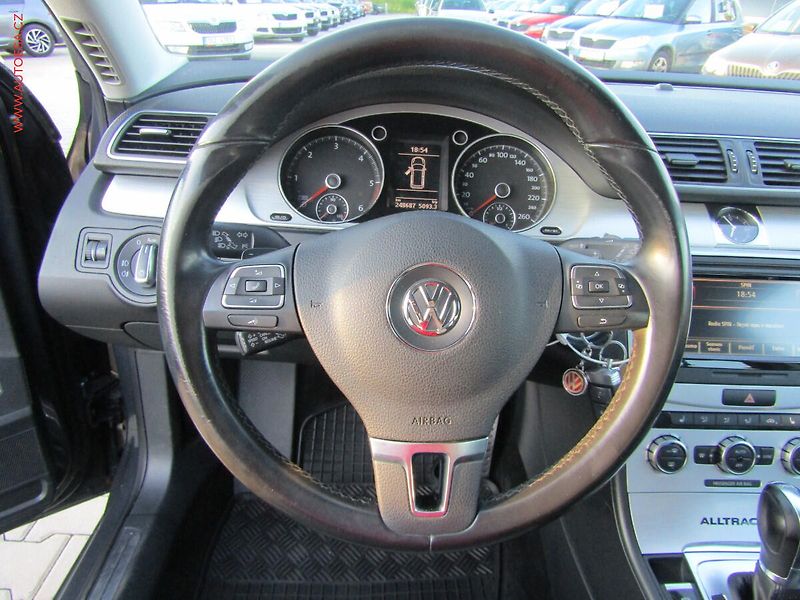 Volkswagen Passat (2014) 2.0 TDi 4x4, Alltrack, DSG - fotka 13 z 21