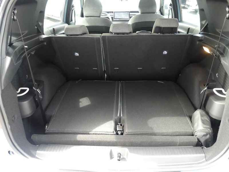 Citroën C3 Aircross (2026) PLUS Turbo 100k Manual 7 míst - fotka 11 z 23