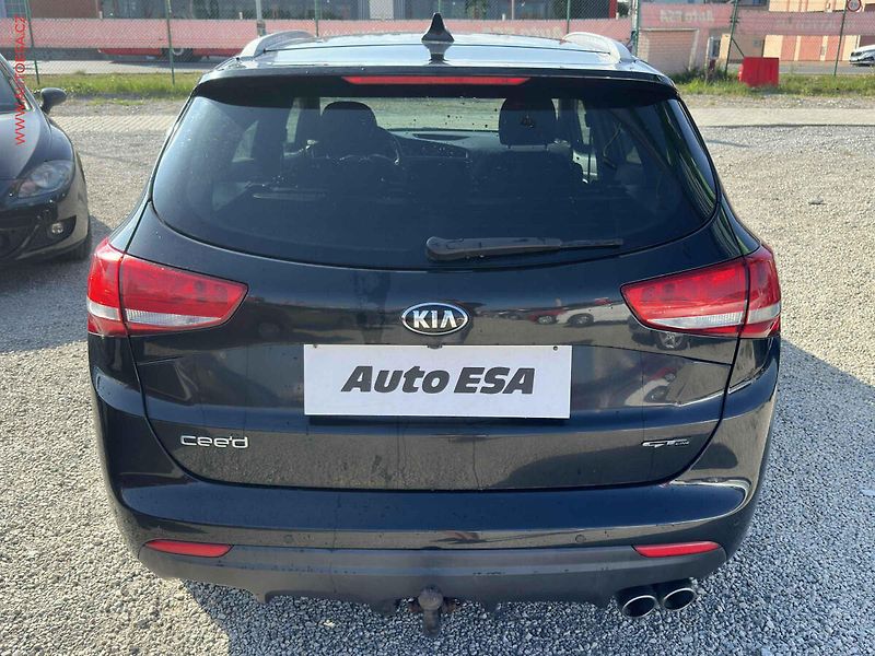 Kia Ceed (2019) 1.6 CRDi, 1.maj,ČR, servis - fotka 5 z 22
