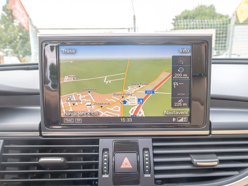 Audi A6 Allroad (2014) 3.0TDI 180KW – VÝBAVA - fotka 25 z 44