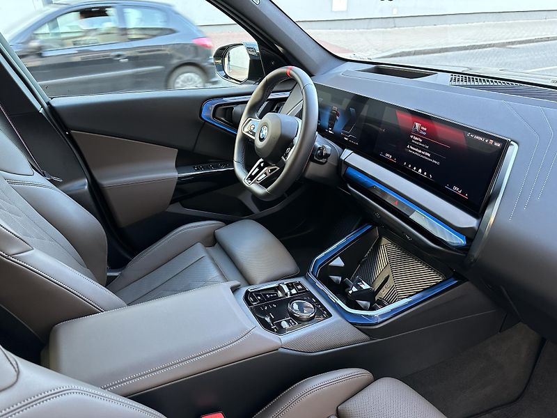 BMW X3 M 50i Xdrive - fotka 26 z 56