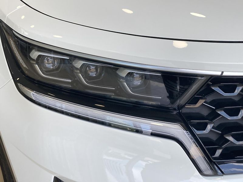 Kia Sorento HEV G 1.6 T-GDI GAMM - fotka 4 z 45