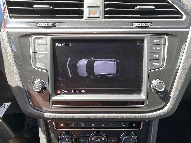 Volkswagen Tiguan (2016) 2.0 TDi, Highline, LED, navi - fotka 20 z 21