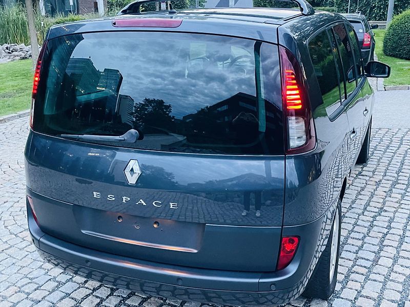 Renault Grand Espace 2.0dCi MANUÁL VÝHŘEV SENZORY - fotka 13 z 38