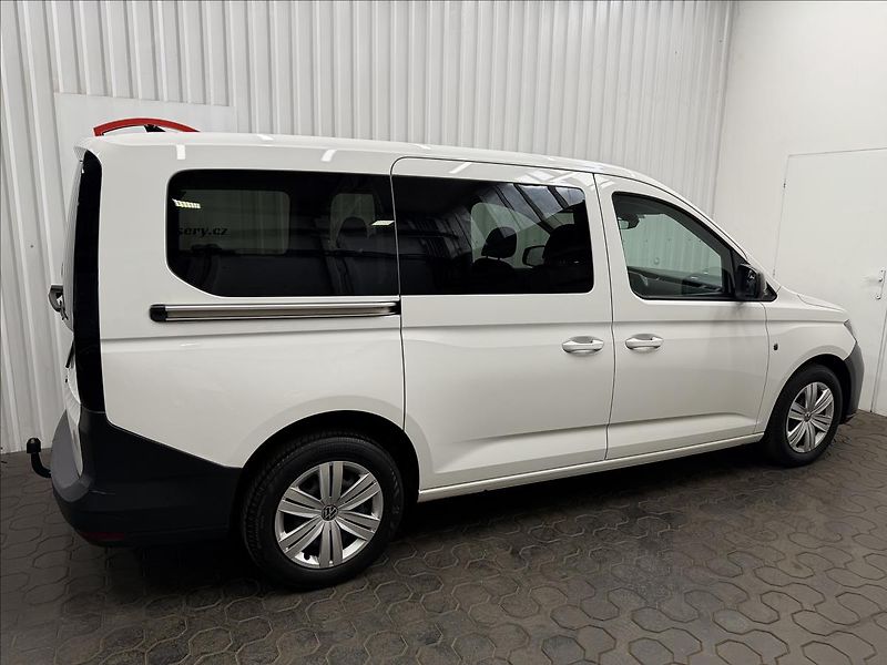 Volkswagen Caddy MAXI 1.5TSI 7MÍST 1.MAJITEL - fotka 9 z 37