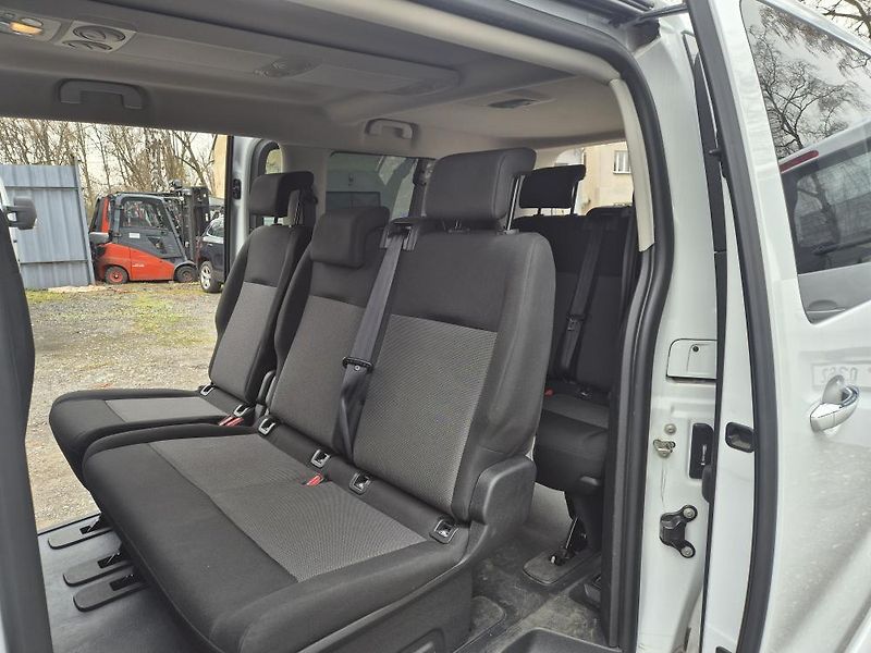 Toyota ProAce Verso (2023) - fotka 8 z 18