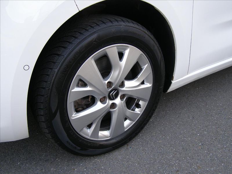 Citroën C4 Picasso 1,6   1 Majitel po STK 2x AL k - fotka 10 z 48