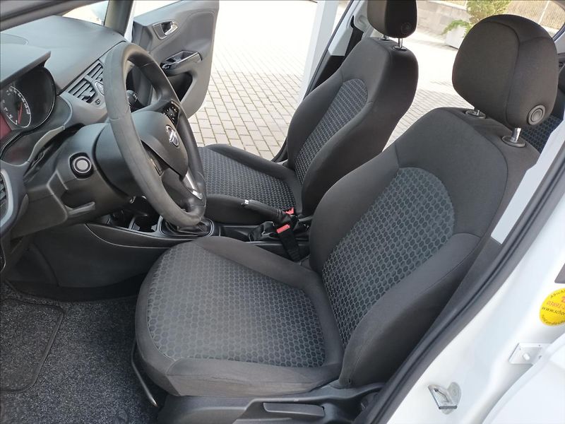 Opel Corsa 1,2 i,51KW,KLIMA,PO SERVISU, - fotka 14 z 39