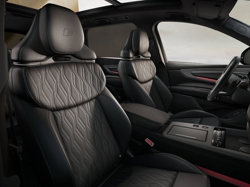 Audi Q9 Quattro 8TT 3,0TDI - fotka 5 z 7