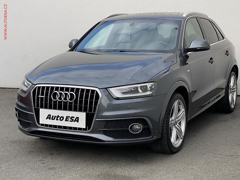 Audi Q3 (2014) 2.0 TDi quattro, S-line - fotka 3 z 17