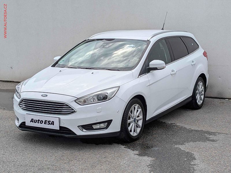 Ford Focus (2016) 2.0 TDCI, ČR, AT, bixen - fotka 3 z 18