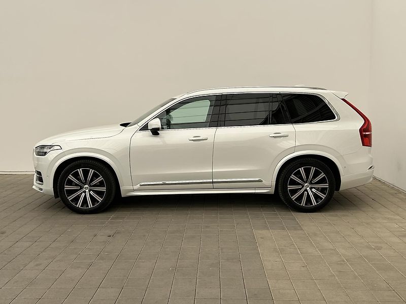 Volvo XC90 2.0 B5 4x4 ULTIMATE - fotka 3 z 35