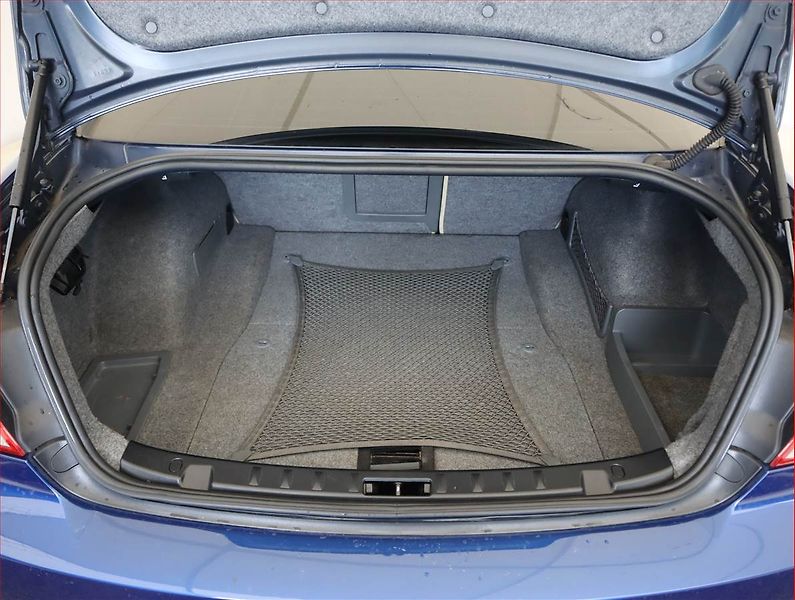 BMW Řada 3 (2010) 320 d xDrive, 4X4, Automat - fotka 14 z 17