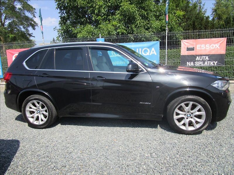 BMW X5 xDrive 30d M-Paket  ČR - fotka 7 z 70
