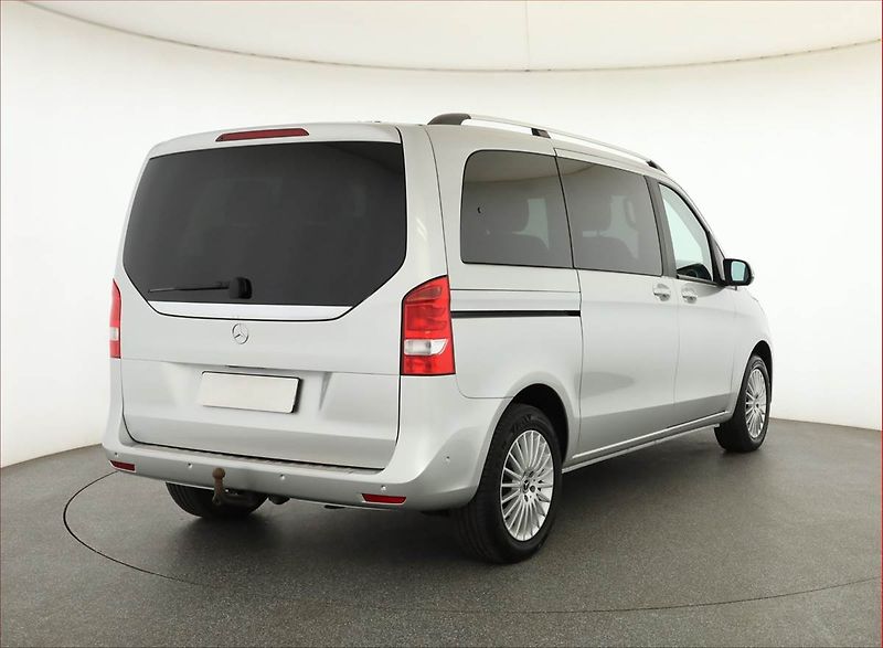 Mercedes-Benz Třídy V (2018) 250 d 4MATIC, DPH - fotka 5 z 19