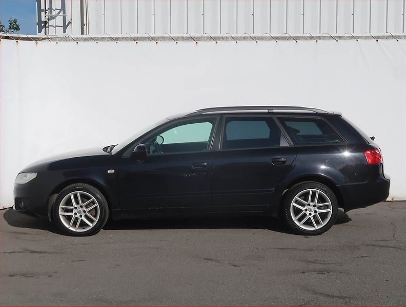 Seat Exeo (2010) 2.0 TDI, Serv.kniha, Xenony - fotka 3 z 18