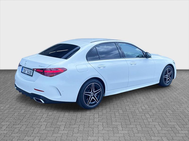 Mercedes-Benz Třídy C 220d 4MATIC AMG Style Edition - fotka 5 z 22