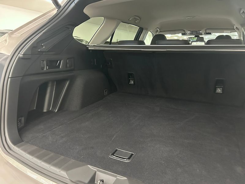 Subaru Outback (2025) 2.5 Comfort 2025 | Záruka - fotka 24 z 49