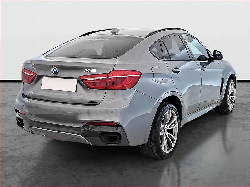 BMW X6 (2016) M Paket xDrive30d - fotka 5 z 21