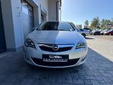Opel Astra (2010) 1.6 16V Automat - náhled 2