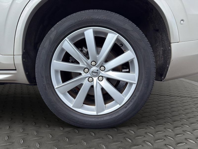 Volvo XC90 (2015) D5 AWD MOMENTUM AUT CZ - fotka 22 z 30