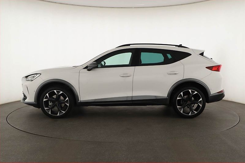 Cupra Formentor (2023) 2.0 TSI 4Drive - fotka 3 z 20