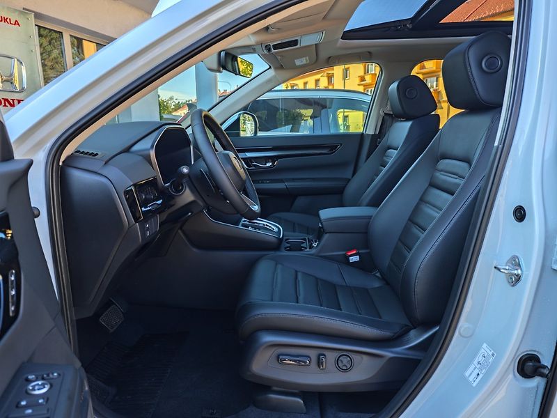 Honda CR-V (2025) 2.0 e:HEV ADVANCE 4WD SKLADEM - fotka 14 z 43