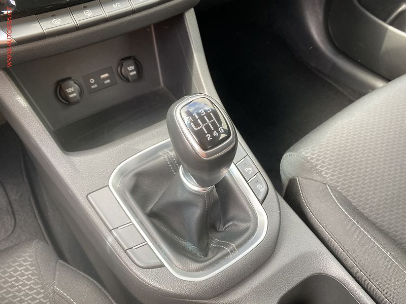 Hyundai i30 (2018) 1.4 T-GDi Fastback, ČR - fotka 15 z 15