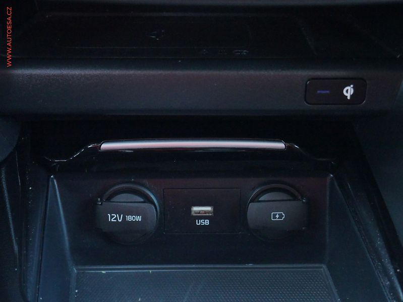 Kia XCeed (2021) 1.6 T-GDi, ČR, AT, LED, navi - fotka 17 z 27