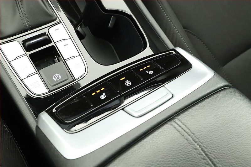 Hyundai Tucson (2023) Smart 1.6 T-GDI 48V MHEV - fotka 14 z 16