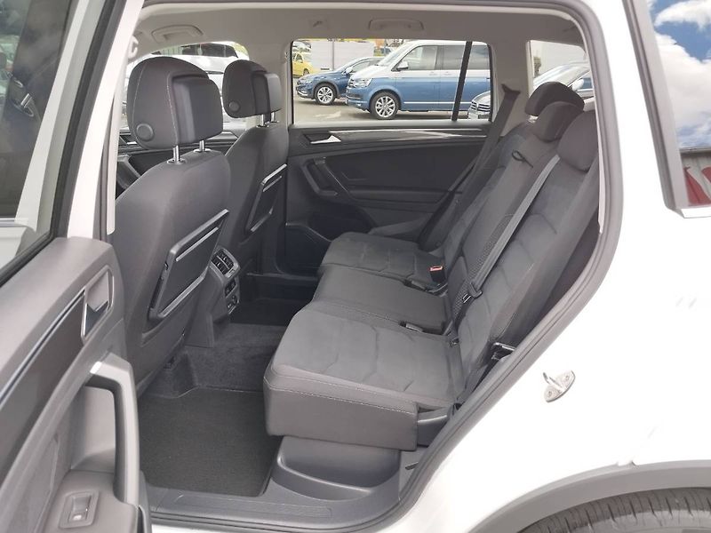 Volkswagen Tiguan Allspace (2021) Highline,2.0 TDI,147kW,DSG,4Mo - fotka 17 z 25