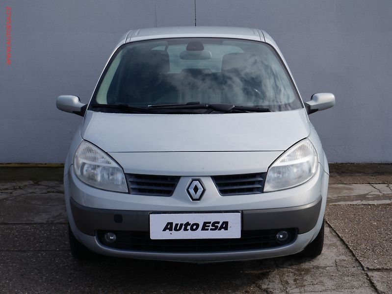 Renault Scénic (2005) 1.5 dCi, AC - fotka 2 z 15