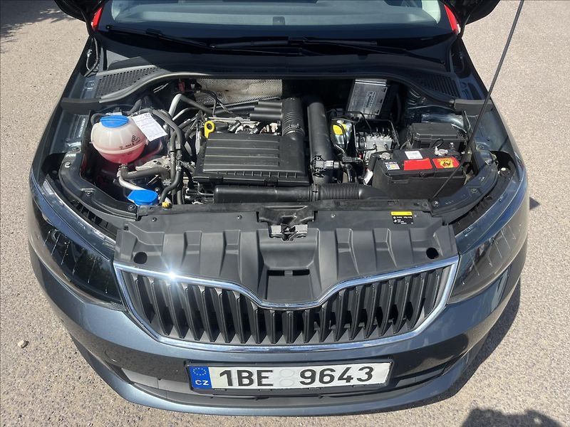 Škoda Fabia 1,2 TSi STYLE KLIMA ČR 1.M DPH - fotka 33 z 45