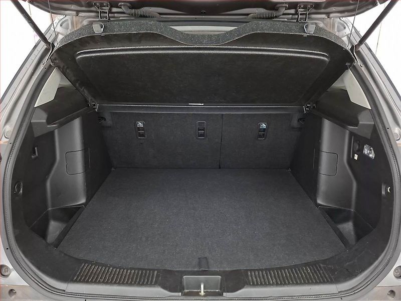 Suzuki SX4 S-Cross (2023) 1.4 BoosterJet - fotka 13 z 21